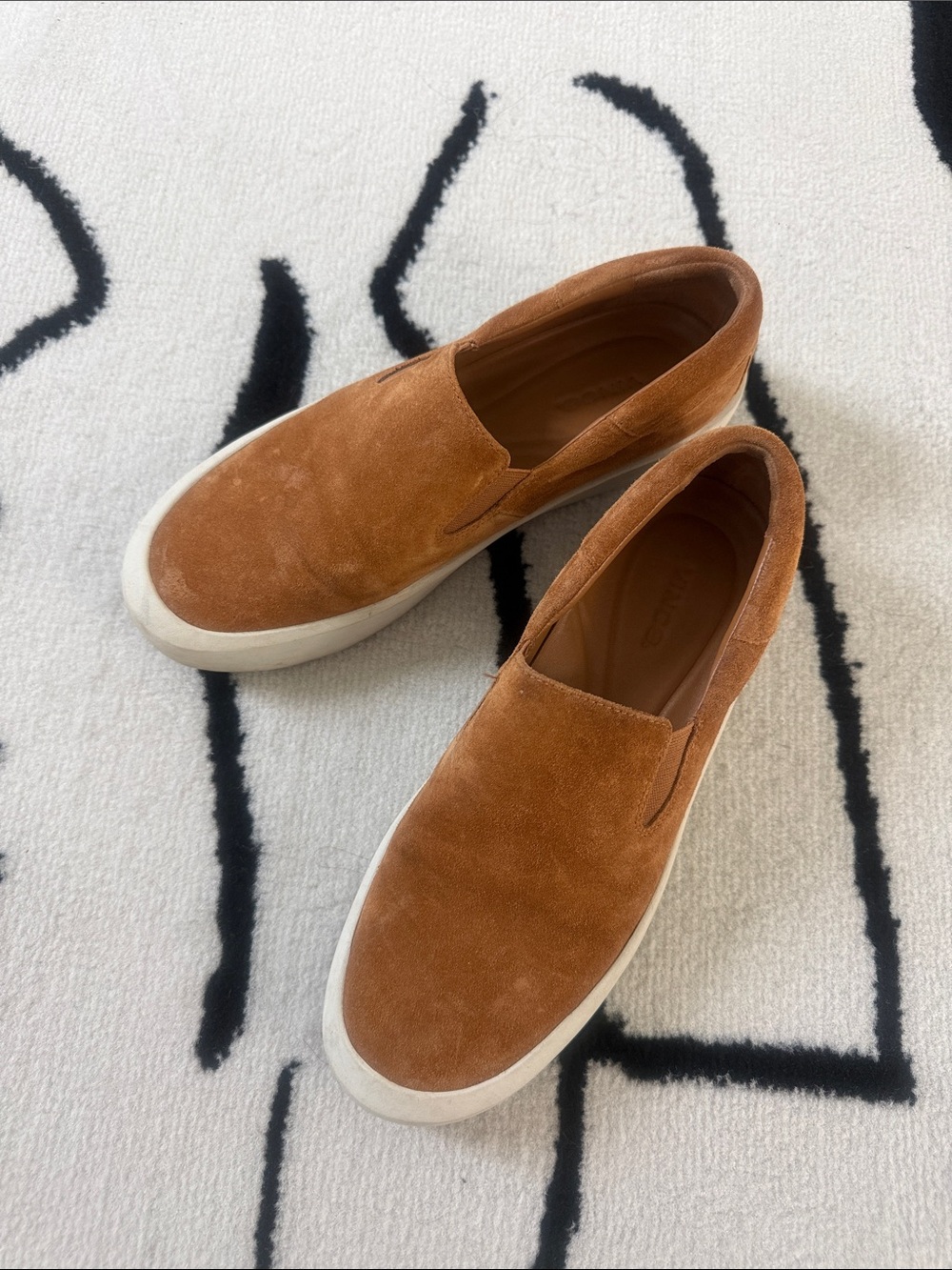 Vince flats size 7